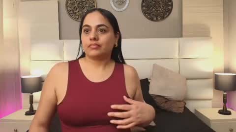 mariabelenx online show from August 1, 4:02 pm