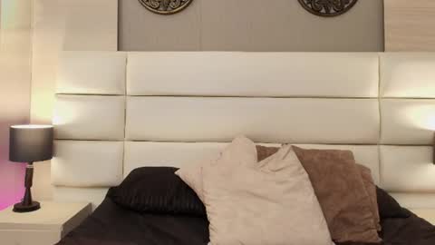 mariabelenx online show from August 5, 3:21 pm