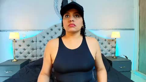 mariabelenx online show from August 10, 12:17 pm