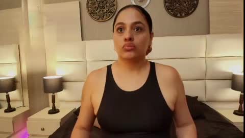 mariabelenx online show from August 10, 3:35 pm