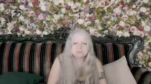 Maria online show from August 9, 8:04 am