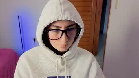 Maria online show from August 5, 10:30 pm