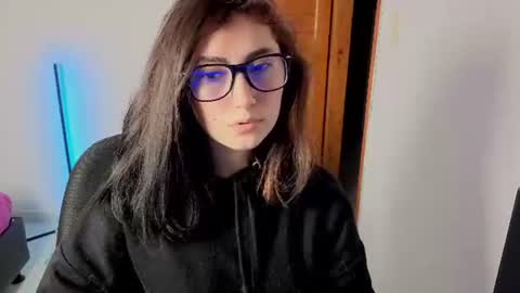 Maria online show from August 6, 11:48 pm