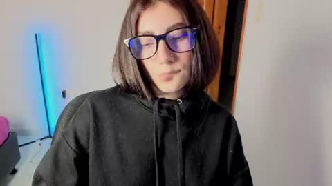 Maria online show from August 7, 12:54 am