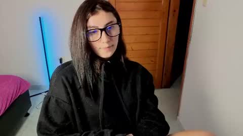 Maria online show from August 7, 2:00 am