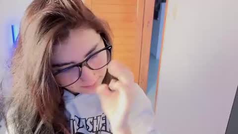 Maria online show from August 7, 5:46 pm