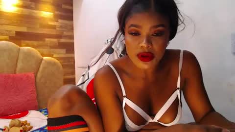 mariahsugarrr online show from August 6, 4:11 am