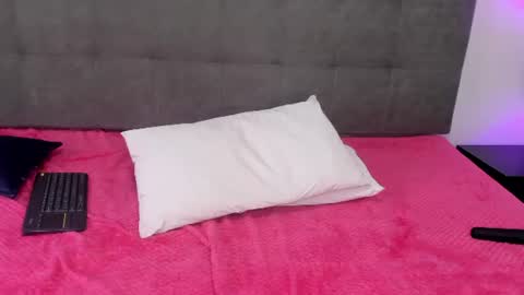 Mariam online show from July 31, 3:07 pm