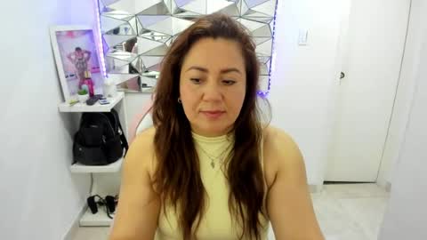 mariana01_m online show from August 11, 1:46 pm