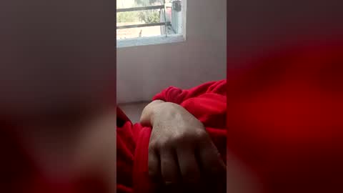 mariana69954641 online show from August 12, 7:38 pm