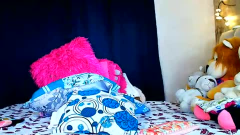 mariana_candyy online show from July 1, 3:57 pm