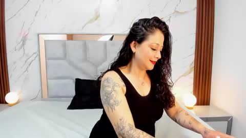 Mariana Escandon online show from August 11, 11:56 am