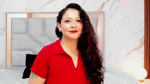 Mariana Escandon online show from August 13, 1:03 pm