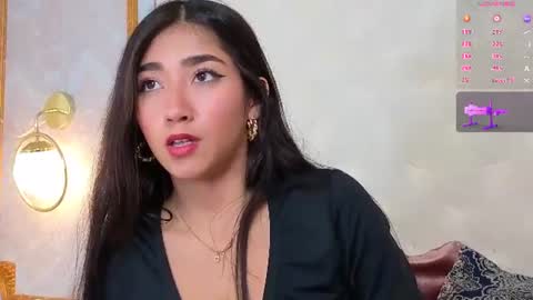 Mariana   online show from August 1, 3:51 pm