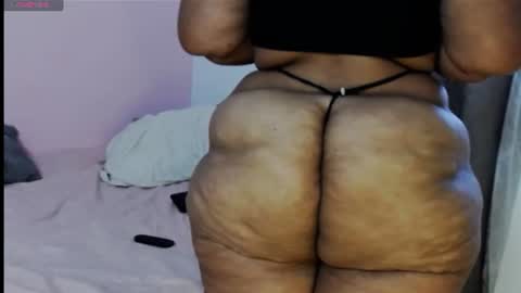 mariana_villa3 online show from August 11, 5:59 pm