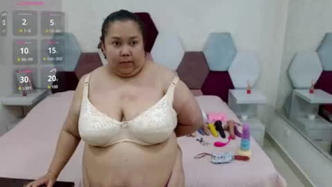 mariana online show from August 6, 12:31 am