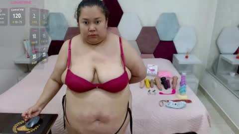 mariana online show from August 7, 12:32 am