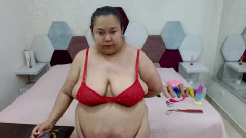 mariana online show from August 9, 9:27 pm