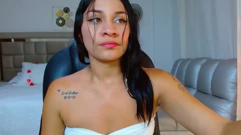 mariana online show from May 5, 4:19 pm