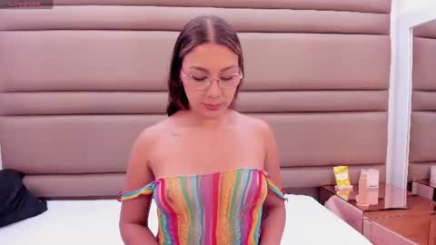    online show from August 15, 2:32 pm