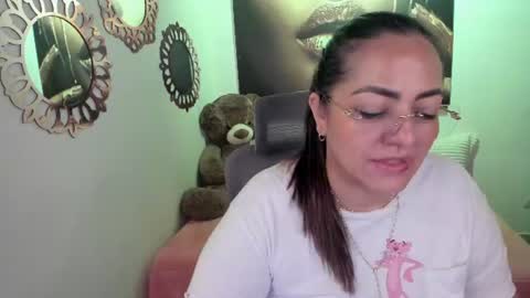 Mariana Lopez online show from August 14, 11:14 am