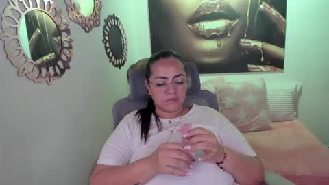 Mariana Lopez online show from August 14, 12:20 pm