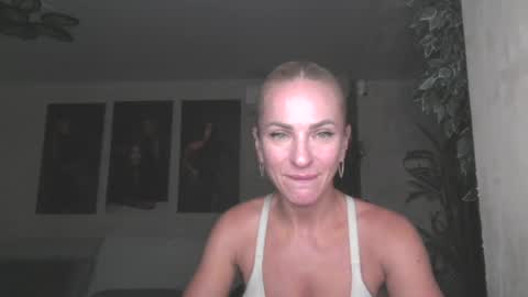 marianna1977 online show from July 19, 7:49 pm
