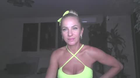 marianna1977 online show from July 30, 7:09 pm