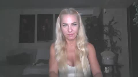 marianna1977 online show from August 4, 7:22 pm