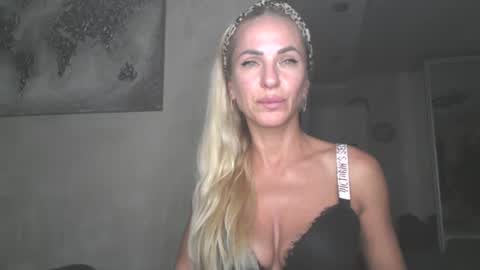 marianna1977 online show from August 13, 7:39 pm