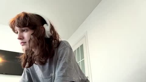 Jenny online show from August 6, 3:22 pm