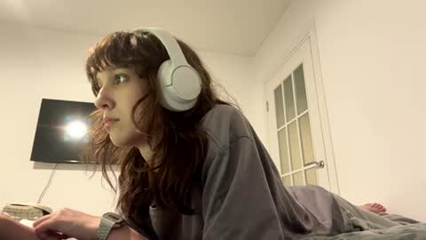 Jenny online show from August 6, 6:40 pm