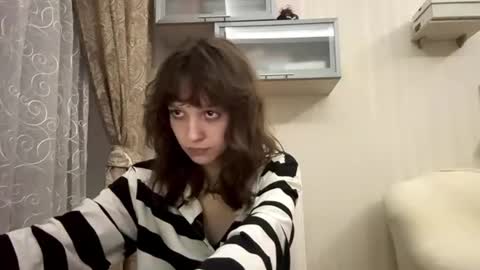 Jenny online show from August 11, 5:37 pm