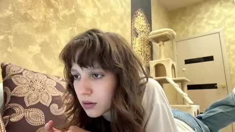 Jenny online show from August 14, 4:43 pm