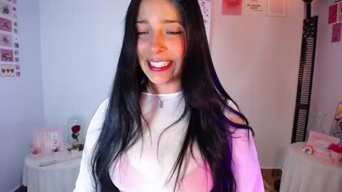 Nicolle online show from July 17, 4:45 am