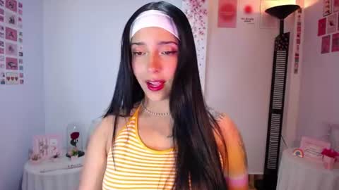 Nicolle online show from July 18, 4:02 am