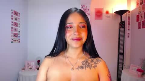 Nicolle online show from August 13, 7:11 am