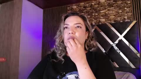 marie_hss online show from August 8, 10:32 pm