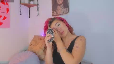 Mariee online show from August 3, 6:59 pm