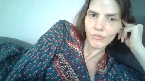 Mariejojo online show from August 3, 1:40 pm