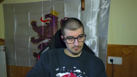 Marie online show from March 22, 5:28 pm