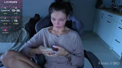 Maria  online show from August 3, 6:26 pm