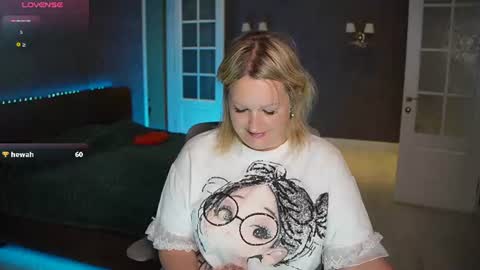 mariemlui online show from August 7, 3:56 pm