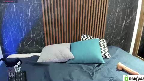 Marilyn  online show from August 6, 2:49 pm