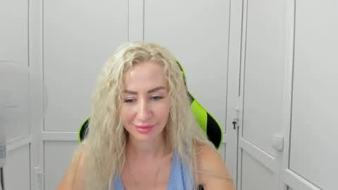 Marilyn online show from August 4, 8:33 am