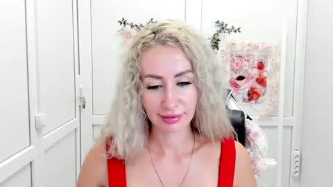 Marilyn online show from August 11, 3:36 pm