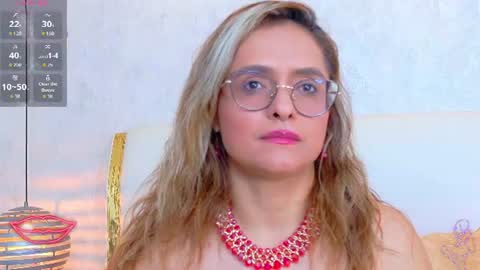 Marilyn Vega online show from July 18, 1:06 am