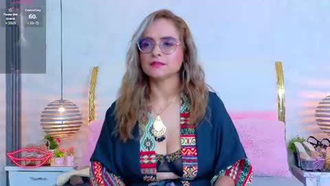 Marilyn Vega online show from August 15, 2:37 am