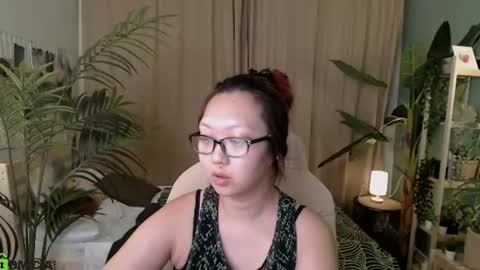 Marine  online show from August 9, 4:08 pm