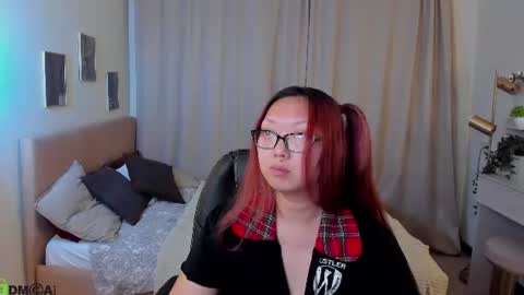 Marine  online show from August 13, 6:44 pm